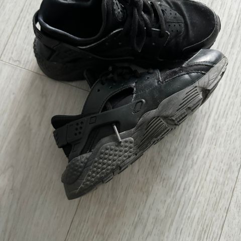 Nike svart sko