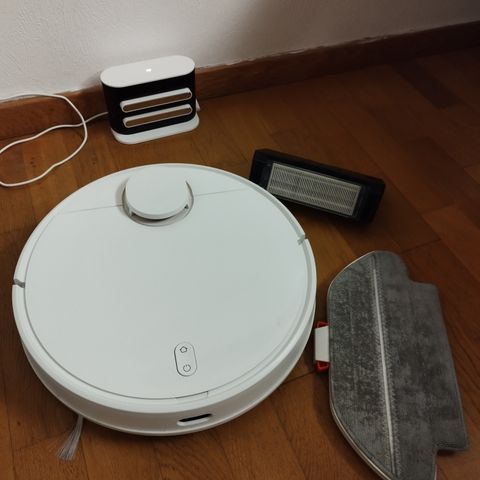 Mi Robot Vacuum-Mop robotstøvsuger til salgs