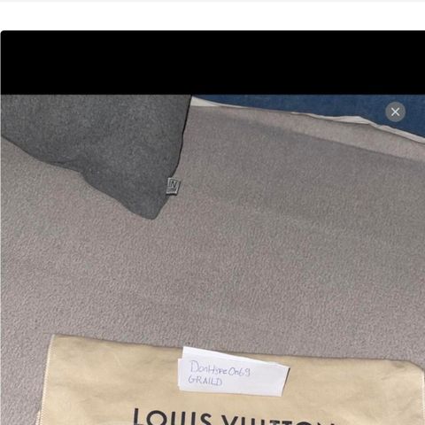 Louis Vuitton trio Messenger