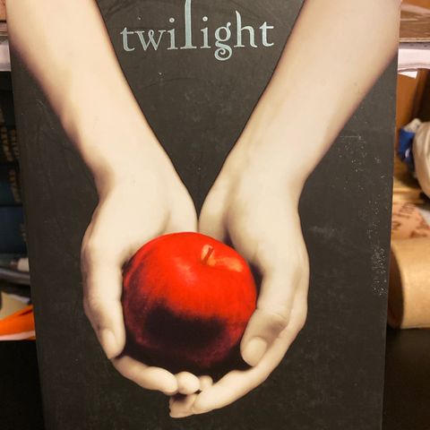 Stephenie Meyer - Twilight