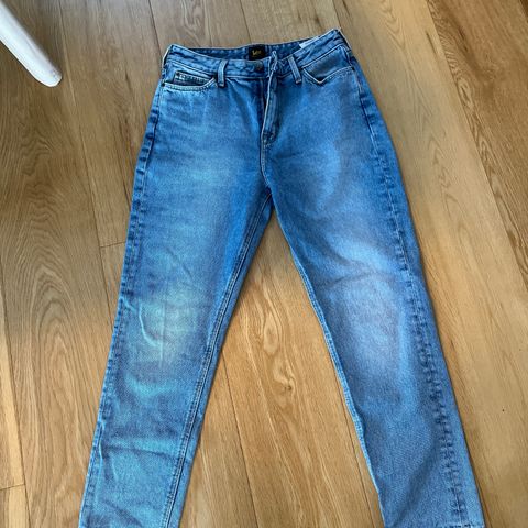 Lee jeans str 28/31