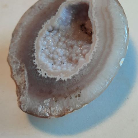 Vakker Geode / Mineral / Bergart