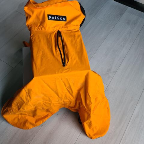 Paikka recovery raincoat