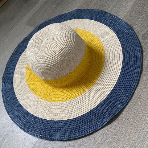 Sommer hatt
