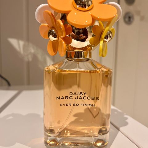 Marc Jacobs Daisy Ever So Fresh Parfum 75ml - veil. 1290,-