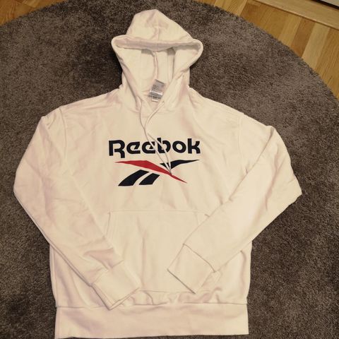 Ubrukt Reebok hettegenser i str S