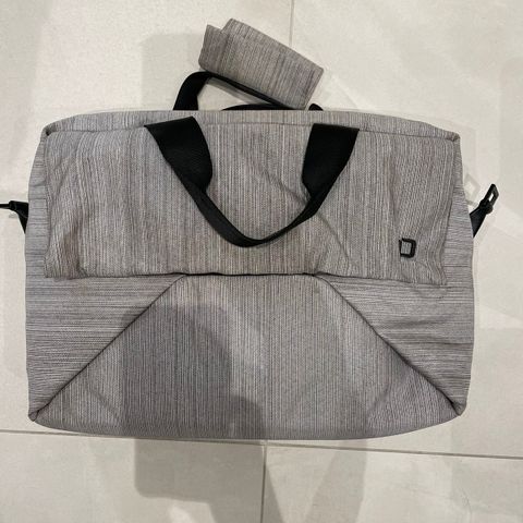 Dicota laptop bag