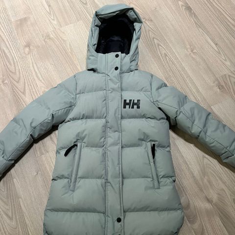 Helly Hansen dunjakke str 128