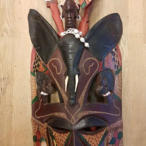 Afrikansk maske