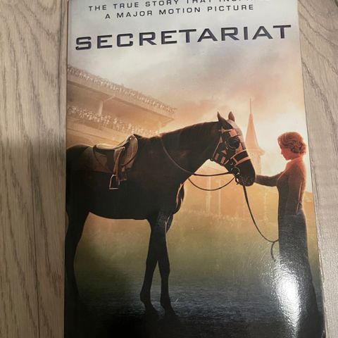 Secretariat - engelsk pocketbok