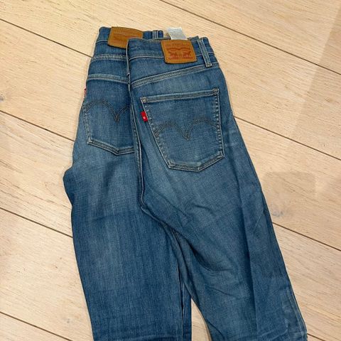 Levis bukser