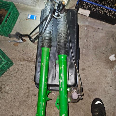 Kawasaki KX 125 front