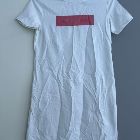 T-shirt kjole fra Calvin Klein