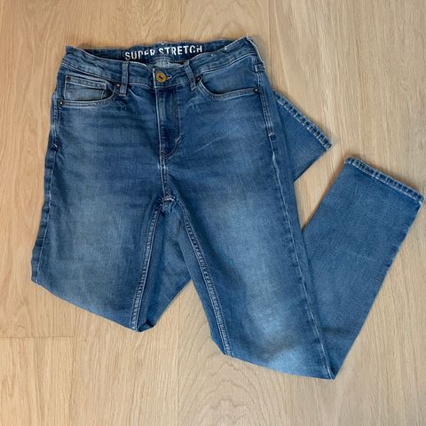 Jeans str 158 fra H&M (pent brukt)