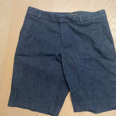 Banana Republic shorts str 27/4