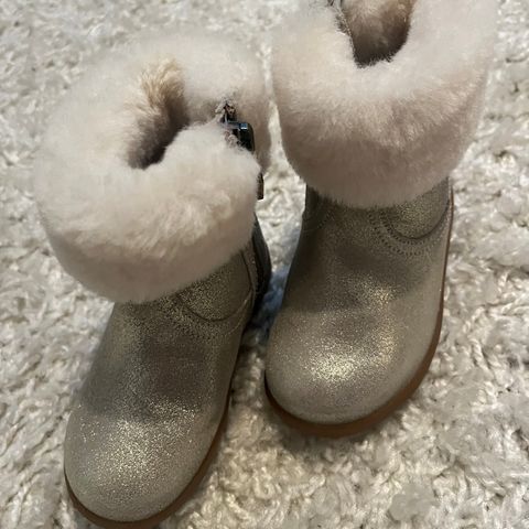 Uggs str 22