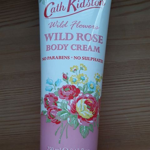 Cath Kidston Wild Flowers Wild Rose Body Cream 250ml - Ny, Forseglet