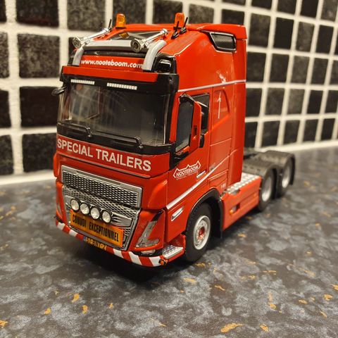 1/50 Volvo FH5 GL XL Nooteboom