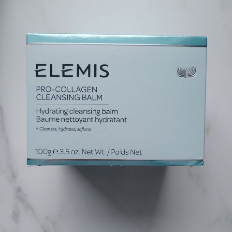 Sett med 4 produkter, elemis og by terry