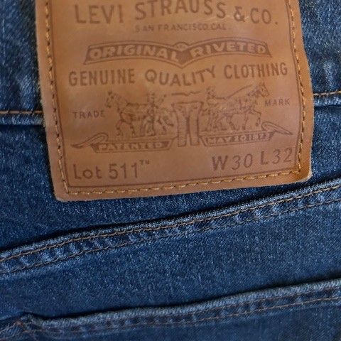 Blå LEVIS 511, jeans til herre