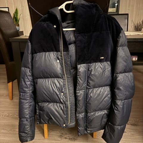 Armani (Emporio Armani) jakke str M