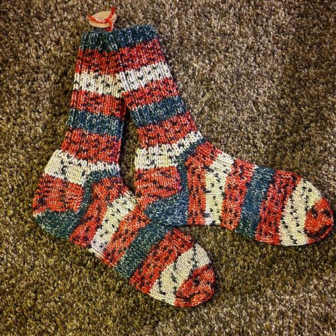 Hjemme strikkede ull sokker