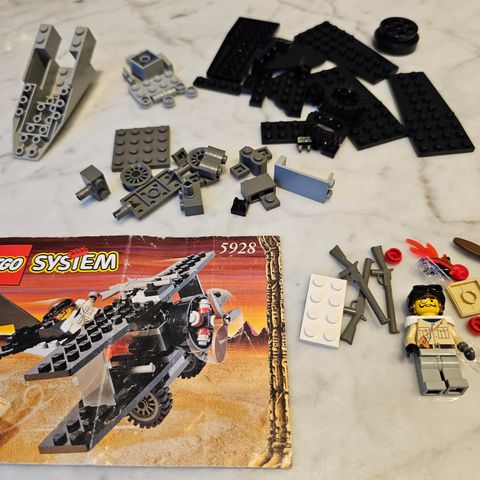 Lego 5928 - Bi-wing Baron (1998)