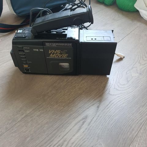 VHS-C videokamera fra  1980-tallet