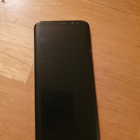 Samsung S8+ med defekt skjerm