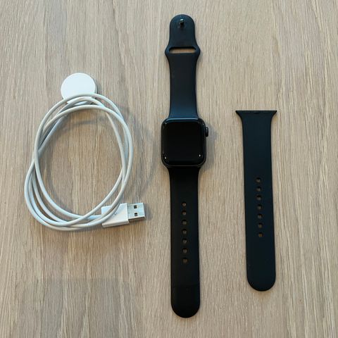 Apple watch series 6 cellular/eSIM| 96% batt | 40 mm | svart