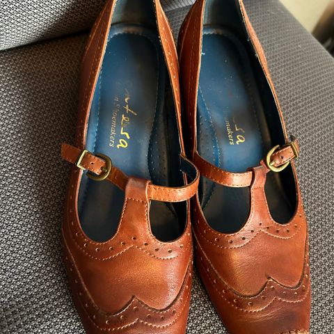 Contesa italian shoemakers str 6,5 eller 37 vintage brune pensko