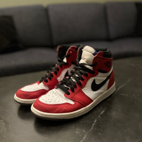 Air Jordan 1 High - Spider Man Origin Story