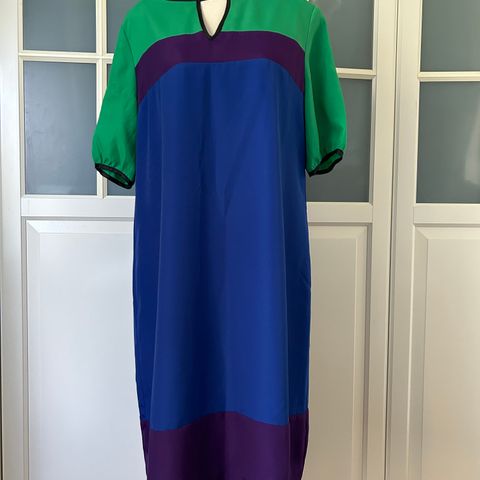 Coldwater Creek str medium 10(us)  god stand colorblock kjole