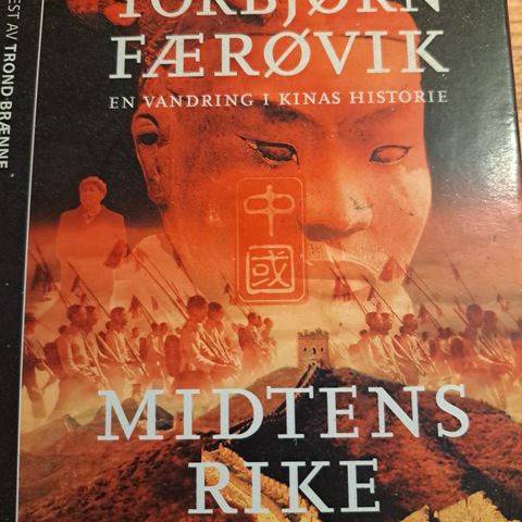 Torbjørn Færøvik: Midtens rike (lydbok)