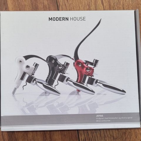 Modern house vinåpner