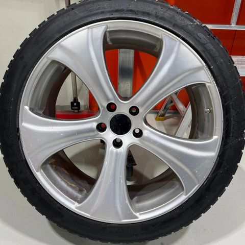 Land Rover| Range Rover| BMW| 275/40/R22"