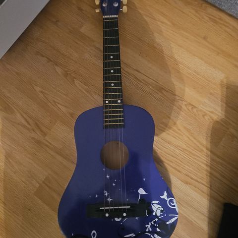 Gitar til salg.