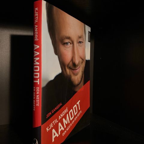 📚BORGE ANTIKVARIAT: «Kjetil Andre Aamodt» Signert