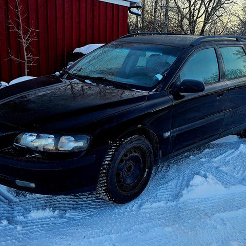 Volvo v70 2000mod Bensin/Turbo SELGES I DELER