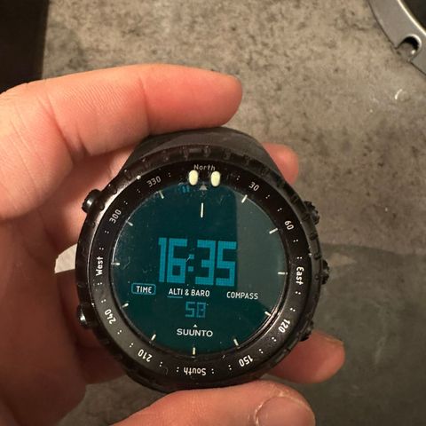 Suunto core all black military watch