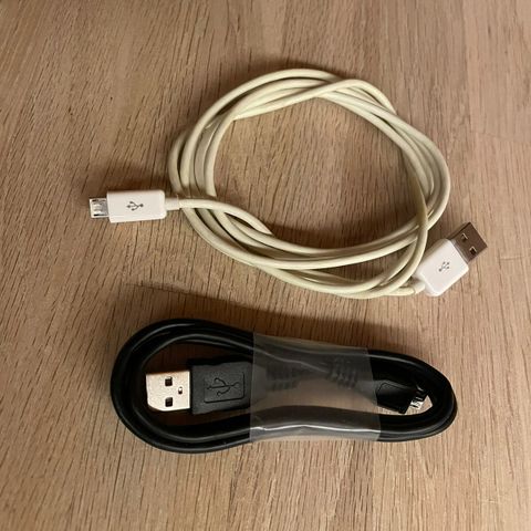 USB-A til USB Micro-B kabel x 2