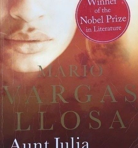 Mario Vargas Llosa: "Aunt Julia and the Scriptwriter". Engelsk. Paperback