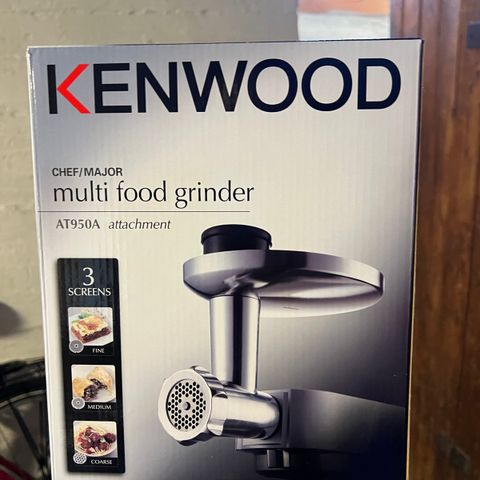 Kenwood kjøttkvern ubrukt