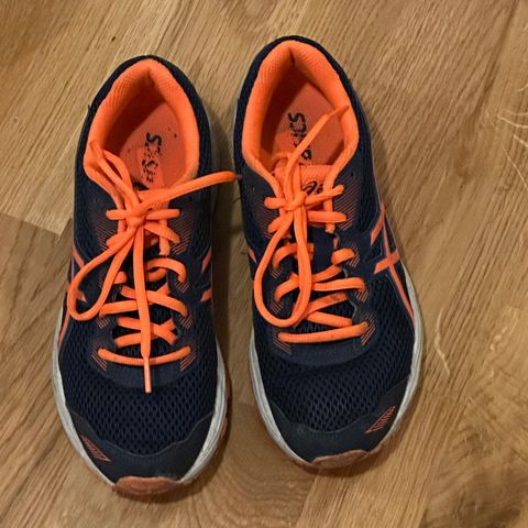 Asics joggesko, str 37.5, til salgs