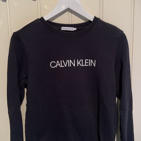 Calvin Klein - Genser