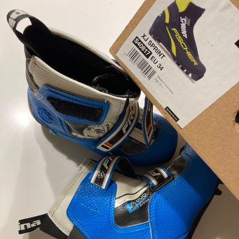 Supre skisko: Alpina Duo boot str 29 og Fisher XJ Sprint str 31