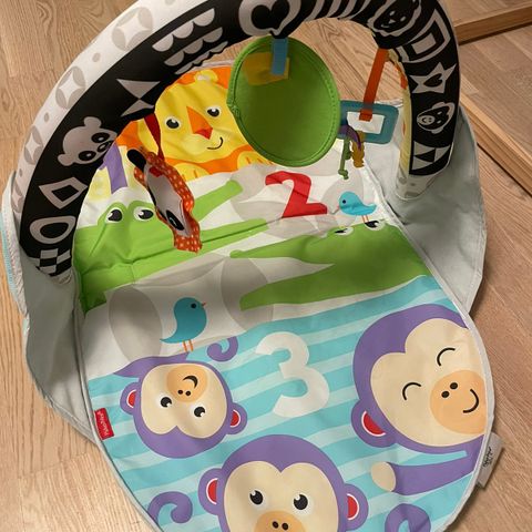 Fisher Price Flip & Fun babygym, -perfekt på reise! Knapt brukt!