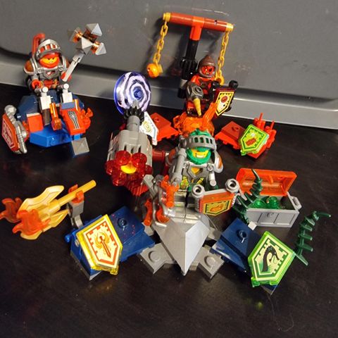 Lego nexo knights