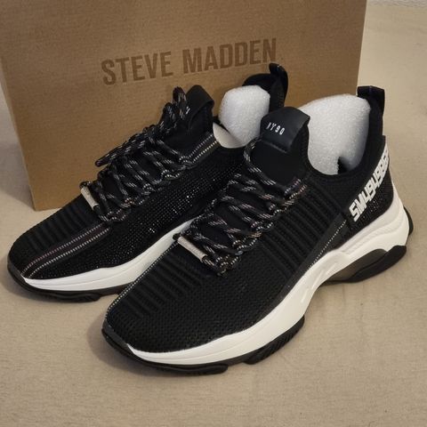 Steve madden