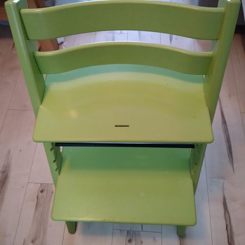 Original grønn Stokke tripp trapp stol fra 2013